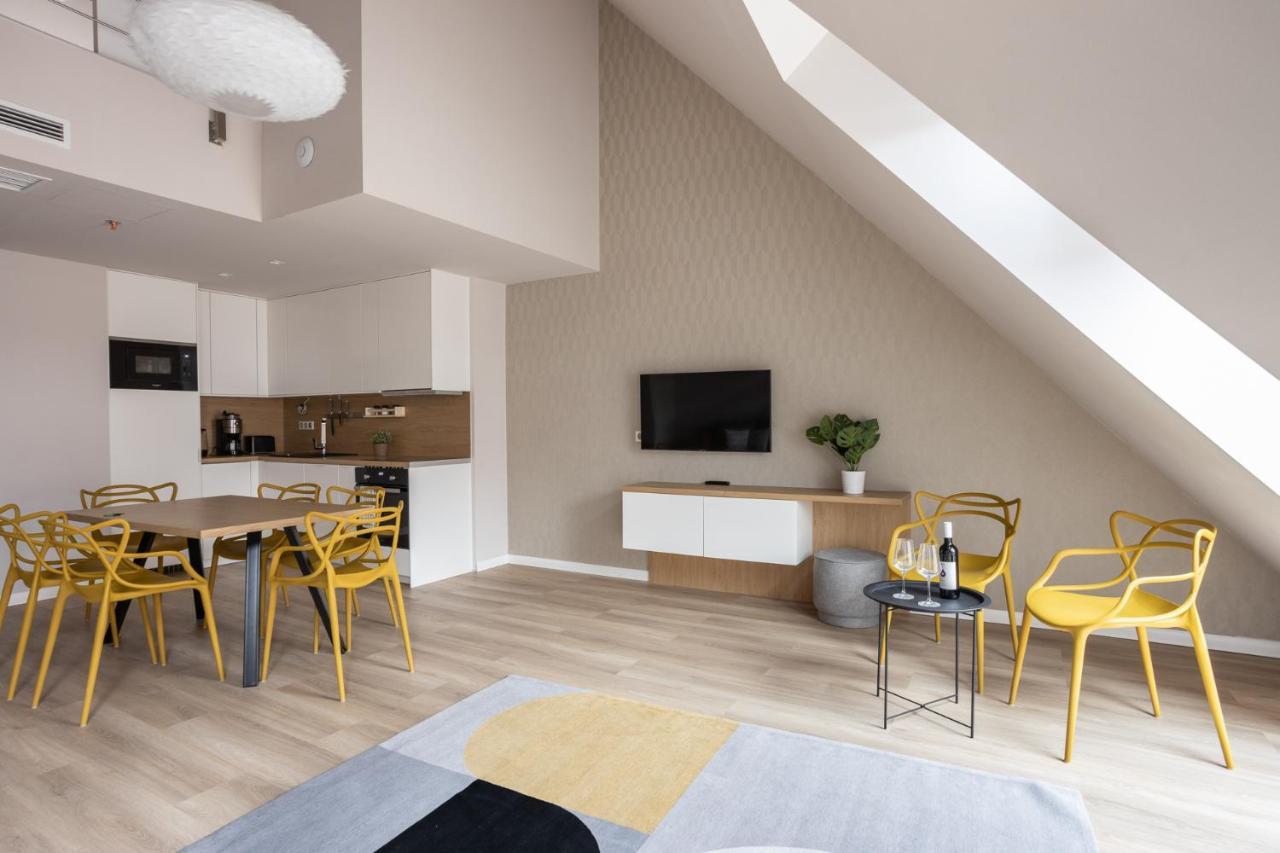 K46 Residence — Photos 1